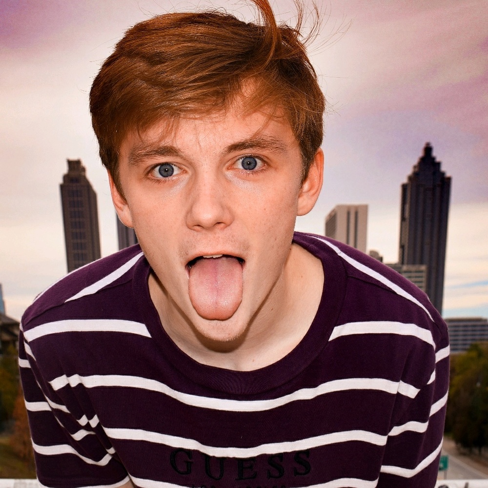 Meet your Posher, Jared